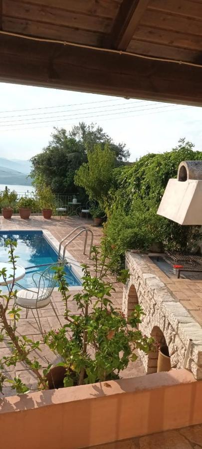 Mistral Maistro Cottage Agios Stefanos  Екстериор снимка